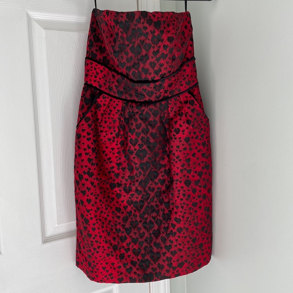 JADE beautiful strapless dress with pockets!